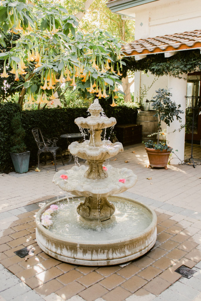 Durst Winery wedding water fountain