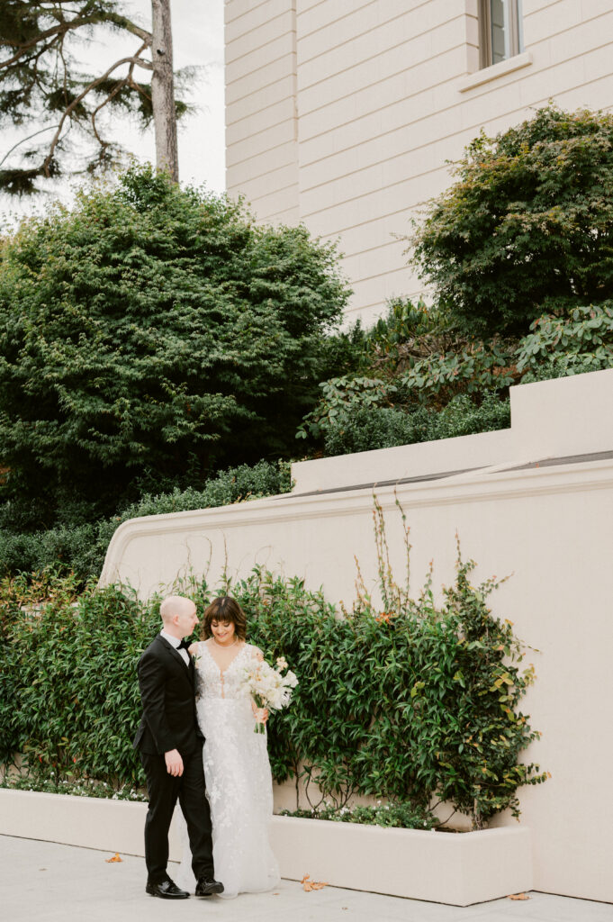 Bride and groom portraits captured in Pacific Heights neighborhood in San Francisco