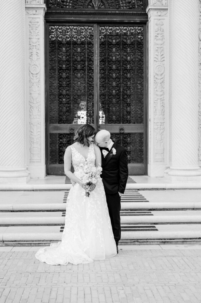 Romantic evening portraits during a refined fall wedding